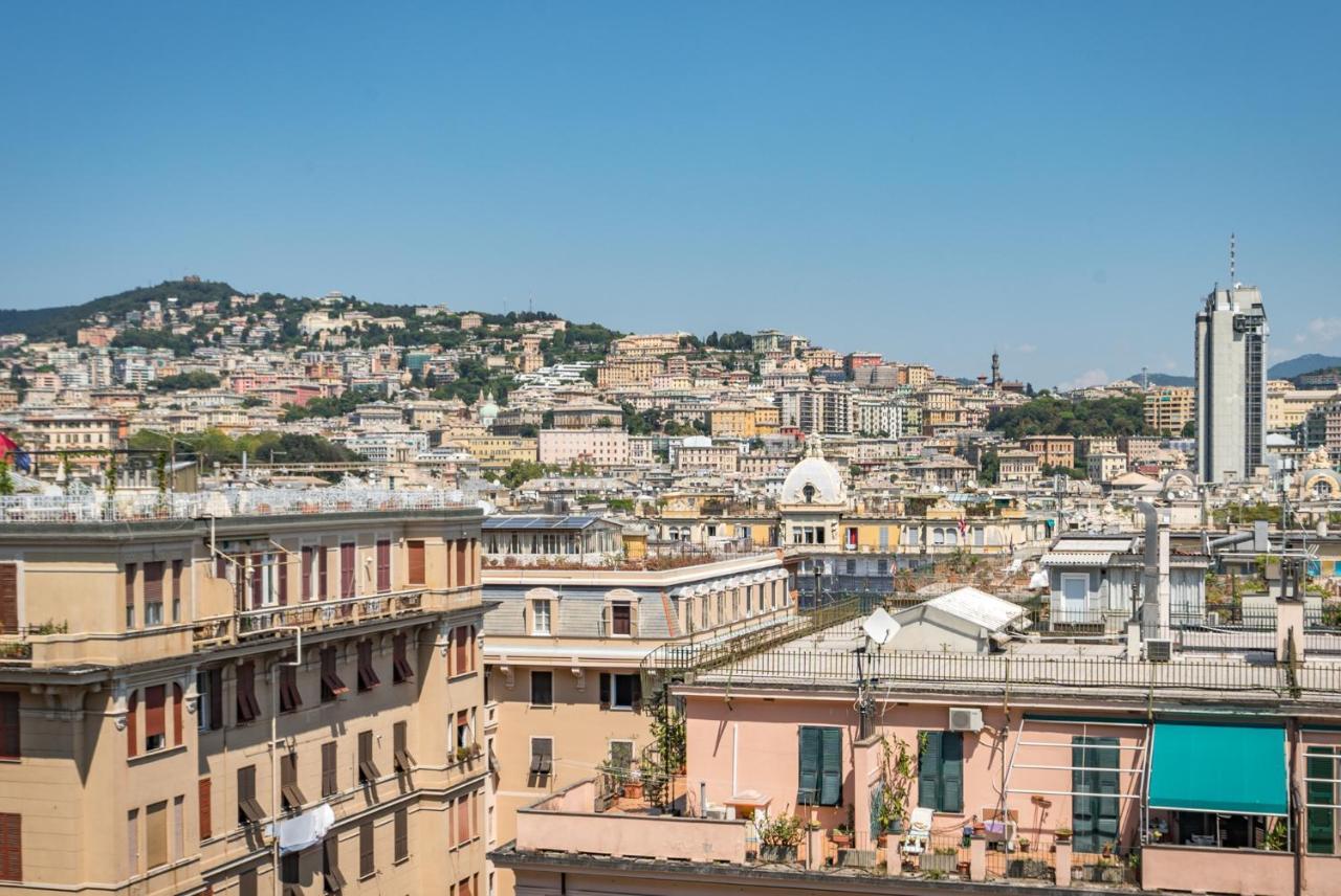 Apartamento Joivy Penthouse Flat With Terrace Génova Exterior foto
