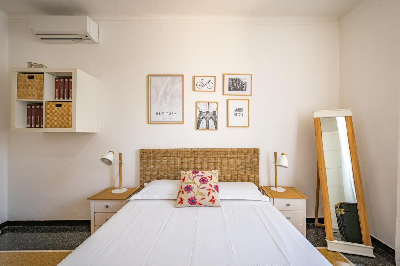 Apartamento Joivy Penthouse Flat With Terrace Génova Exterior foto
