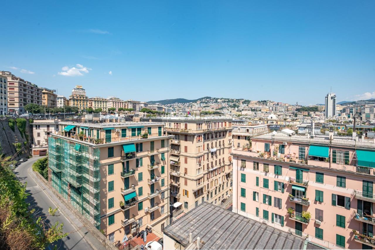 Apartamento Joivy Penthouse Flat With Terrace Génova Exterior foto