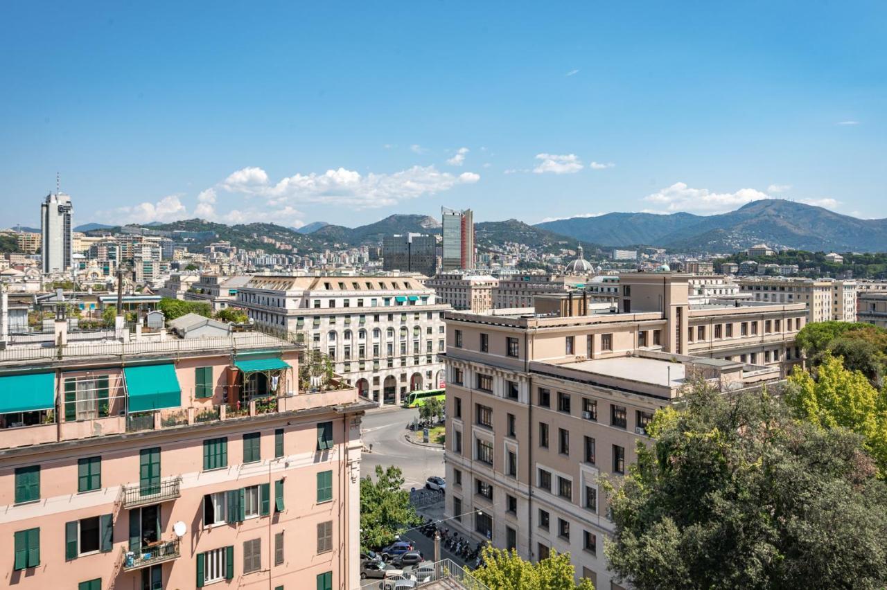 Apartamento Joivy Penthouse Flat With Terrace Génova Exterior foto